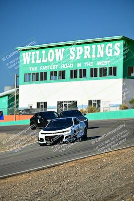 media/Oct-18-2025-Extreme Speed (Sat) [[d6d7e1fef1]]/Group 3 Purple/Session 1 (Turn 4)/